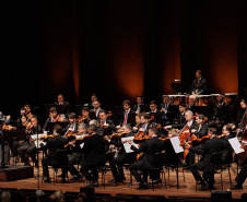 Orquestra Sinfônica do Paraná abre venda de ingressos para concerto com maestra britânica Catherine Larsen-Maguire