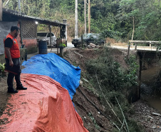 DEFESA CIVIL - Estado, União e municípios iniciam força-tarefa no levantamento de danos em Cerro Azul e Adrianópolis