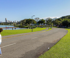 FIM DE SEMANA COM PREDOMÍNIO DE SOL TERÁ TEMPERATURAS ACIMA DOS 30°C EM CIDADES DO PARANÁ
