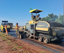 Conservação da PR-090 entre Bela Vista do Paraíso e Alvorada do Sul.