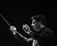 TEATRO GUAÍRA - Clássicos do romantismo serão destaque em concerto da Orquestra Sinfônica do Paraná no dia 20 de setembro: venda dos ingressos começa nesta quarta-feira
