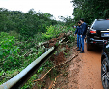DESLIZAMENTO TERRA CHUVA