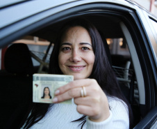 278 paranaenses já receberam a CNH gratuita em programa social do Estado