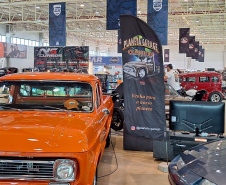 VIAJE PARANÁ - Old & Low Car Curitiba movimenta turismo e espera receber mais de 2 0 mil visitantes
