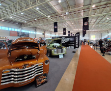 VIAJE PARANÁ - Old & Low Car Curitiba movimenta turismo e espera receber mais de 2 0 mil visitantes
