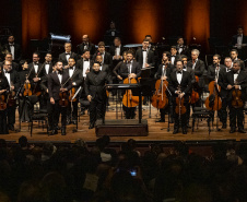 Orquestra Sinfônica do Paraná homenageia Roberto Tibiriçá em concerto que antecede apresentações na China