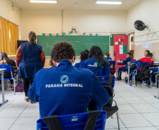 Cem mil alunos da rede estadual realizam a Prova Paraná Mais nesta semana