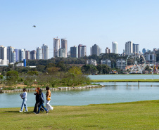 FIM DE SEMANA SERÁ DE TRÉGUA NA CHUVA E REDUÇÃO NAS TEMPERATURAS  NO PARANÁ 