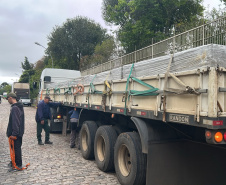 DEFESA CIVIL - Estado destina 5.200 telhas para Laranjeiras do Sul afetado por vendaval 