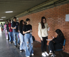 Vestibular 2027 da UEL tem provas no final de semana em Londrina para 18.486 candidatos