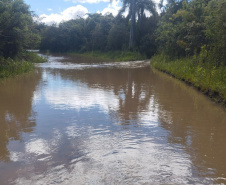 Rodovias estaduais têm trechos interditados por estragos da chuva e manutenções no Paraná
