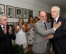 Transmissão de cargo na Secretaria da Administração e Previdência. Sai Fernando Ghignone e entre Reinhold Stephanes.  -  Curitiba, 02/01/2019  -  Foto: Jaelson Lucas/ANPr