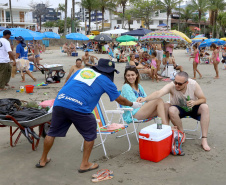 Limpeza das praias, saúde e segurança são destaques na temporada. Mais de 174 toneladas de lixo foram recolhidas nas praias do Paraná pela Sanepar, houve cerca de 700 atendimentos médicos feitos pela equipe da Secretaria da Saúde.  Operação Verão, 2018/2019  -  Foto: Jaelson Lucas/ANPr