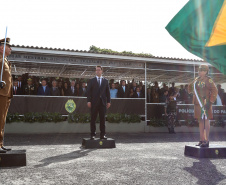 Governador Carlos Massa Ratinho Júnior participa da cerimônia de troca de comando da Polícia Militar do Paraná. O novo camandante-geral é o coronel Péricles de Matos. Ele substitui no cargo a coronel Audilene Dias Rocha.  -  Curitiba, 08/01/2019  -  Foto: Rodrigo Félix Leal