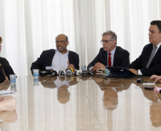 O secretário da Fazenda Renê de Oliveira Garcia Junior, detalha em entrevista coletiva a situação das contas do Estado, do novo SIAF, Sistema de Gestão Financeira do Governo e as medidas que vem adotando. - Curitiba, 10-01-19.Foto: Arnaldo Alves / ANPr.