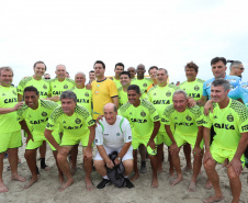 O governador Carlos Massa Ratinho Junior, caminhou na Orla de Matinhos e participou do lançamento das atividades esportivas na Operação Verão Paraná, com o Jogo dos Atletas, na arena multiuso. Foto: Rodrigo Felix Leal/ANPR