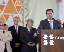 Governador Carlos Massa Ratinho Junior participa da solenidade de posse do presidente da Copel, Daniel Pimentel Slaviero.  -  Curitiba, 16/01/2019  -  Foto: Arnaldo Alves/ANPr