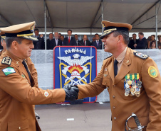 O governador Carlos Massa Ratinho Junior participa da solenidade de troca de comando do Corpo de Bombeiros do Paraná. O coronel Samuel Prestes assume o comando, em substituição ao coronel Antônio Carlos de Morais, que ocupava interinamente o cargo. - Curitiba, 21/01/2019 - Foto: Rodrigo Felix Leal/ANPr