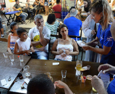 O Departamento de Trânsito do Paraná (Detran-PR) iniciou sua participação na Operação Verão com diversas atividades educativas nas tendas, blitzes instrutivas e a campanha “Se Liga no Trânsito”. Foto: Pamella Rosa/Detran