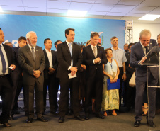 O governador Carlos Massa Ratinho Junior afirmou nesta quarta-feira (23), na solenidade de comemoração pelos 56 anos da Sanepar e de posse da nova diretoria, que a missão da empresa é avançar em oferta de água e sistema de esgoto, chegando a localidades que ainda não contam com estes serviços.Foto: José Fernando Ogura/ANPr