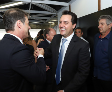 O governador Carlos Massa Ratinho Junior afirmou nesta quarta-feira (23), na solenidade de comemoração pelos 56 anos da Sanepar e de posse da nova diretoria, que a missão da empresa é avançar em oferta de água e sistema de esgoto, chegando a localidades que ainda não contam com estes serviços.Foto: Rodrigo Felix Leal/ANPr