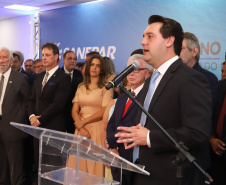 O governador Carlos Massa Ratinho Junior afirmou nesta quarta-feira (23), na solenidade de comemoração pelos 56 anos da Sanepar e de posse da nova diretoria, que a missão da empresa é avançar em oferta de água e sistema de esgoto, chegando a localidades que ainda não contam com estes serviços.Foto: Rodrigo Felix Leal/ANPr