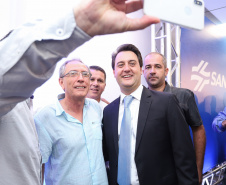 O governador Carlos Massa Ratinho Junior afirmou nesta quarta-feira (23), na solenidade de comemoração pelos 56 anos da Sanepar e de posse da nova diretoria, que a missão da empresa é avançar em oferta de água e sistema de esgoto, chegando a localidades que ainda não contam com estes serviços.Foto: Rodrigo Felix Leal/ANPr