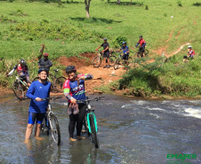 Além das conhecidas caminhadas internacionais da natureza, o Instituto Paranaense deAssistência Técnica e Extensão Rural (Emater-PR), em parceria com o Instituto AndaBrasil, também coordena no Paraná as pedaladas da natureza. Na foto, imagens do percurso natureza e produção rural em Ribeirão Claro  -  Foto: Divulgação Emater