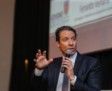 Fernando Vernalha, Especialista em Infraestrutura e Concessões da VGP Advogados durante o Paraná Day, evento realizado em Curitiba com a presença de mais de 100 investidores do País e do exterior. - Curitiba, 05/02/2019 -Foto: Geraldo Bubniak/ANPr