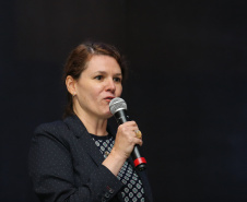 Ana Paula de Oliveira,  Consultora da Secretaria da Fazenda Paraná Day, evento realizado em Curitiba com a presença de mais de 100 investidores do País e do exterior. - Curitiba, 05/02/2019 -Foto: Geraldo Bubniak/ANPr