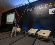 Ana Paula,  Consultora da Secretaria da Fazenda Paraná Day, evento realizado em Curitiba com a presença de mais de 100 investidores do País e do exterior. - Curitiba, 05/02/2019 -Foto: Geraldo Bubniak/ANPr