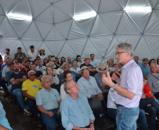 O secretário estadual da Agricultura e Abastecimento, Norberto Ortigara, reuniu-se terça-feira (05) com representantes dos municípios do Oeste do Paraná, no Show Rural, em Cascavel, para debater a sanidade animal da região.  -  Cascavel, 06/02/2019  -  Foto: Divulgação SEAB