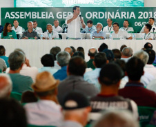 O governador Carlos Massa Ratinho Junior participou nesta quarta-feira (06), em Maringá, da Assembleia Geral Ordinária de prestação de contas do exercício 2018 da Cocamar.  -  Maringá, 06/02/2019  -  Foto:Mateus Girotto/Cocamar