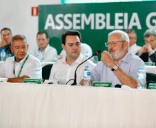 O governador Carlos Massa Ratinho Junior participou nesta quarta-feira (06), em Maringá, da Assembleia Geral Ordinária de prestação de contas do exercício 2018 da Cocamar.  -  Maringá, 06/02/2019  -  Foto:Mateus Girotto/Cocamar