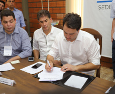 Governador Carlos Massa Ratinho Júnior coordena reunião do secretariado durante o Show Rural - Cascavel, 07/02/2019 - Foto: José Fernando Ogura/ANPr