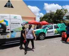 Feira Paraná Cidadão leva serviços gratuitos à população de Campo Magro na região metropolitana de Curitiba. O mutirão oferta  gratuitamente para a população em geral, serviços como a emissão de carteira de identidade, CPF e carteira de trabalho, além da intermediação para vagas de emprego. Também ações em áreas como cidadania, direitos humanos, segurança, educação, saúde, habitação, social, de cultura, esporte e lazer. - Campo Magro, 07/02/2019 -Foto: Geraldo Bubniak/ANPr