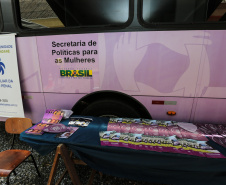 Feira Paraná Cidadão leva serviços gratuitos à população de Campo Magro na região metropolitana de Curitiba. O mutirão oferta  gratuitamente para a população em geral, serviços como a emissão de carteira de identidade, CPF e carteira de trabalho, além da intermediação para vagas de emprego. Também ações em áreas como cidadania, direitos humanos, segurança, educação, saúde, habitação, social, de cultura, esporte e lazer. - Campo Magro, 07/02/2019 -Foto: Geraldo Bubniak/ANPr