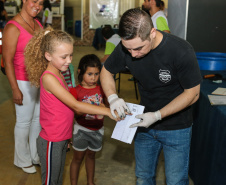 Feira Paraná Cidadão leva serviços gratuitos à população de Campo Magro na região metropolitana de Curitiba. O mutirão oferta  gratuitamente para a população em geral, serviços como a emissão de carteira de identidade, CPF e carteira de trabalho, além da intermediação para vagas de emprego. Também ações em áreas como cidadania, direitos humanos, segurança, educação, saúde, habitação, social, de cultura, esporte e lazer. - Campo Magro, 07/02/2019 -Foto: Geraldo Bubniak/ANPr