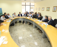  O governador Carlos Massa Ratinho Junior participou nesta segunda-feira (11) da primeira reunião ordinária de 2019 da diretoria da Organização das Cooperativas do Estado do Paraná (Ocepar), na sede da entidade, em Curitiba.  -  Curitiba, 11/02/2019. Foto: Rodrigo Felix Leal/ANPr