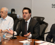 Governador Carlos Massa Ratinho Júnior coordena reunião com  equipe de Governo  -  Curitiba, 12/02/2019  -  Foto: Rodrigo Félix Leal/ANPr