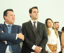 O governador Carlos Massa Ratinho Junior  deu posse, em cerimônia no Palácio Iguaçu, ao secretário de Estado do Desenvolvimento Sustentável e Turismo, Marcio Nunes, e aos presidentes das autarquias vinculadas à pasta. Foram empossados os presidentes do Instituto Água e Terra, Everton Souza; do Simepar, Eduardo Alvin; da Paraná Desenvolvimento, Eduardo Bekin; e da Paraná Turismo, João Jacob Mehl.  -  Curitiba, 12/02/2019  -  Foto: Rodrigo Félix Leal/ANPr