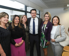 O governador Carlos Massa Ratinho Junior afirmou nesta sexta-feira (15) que o Governo do Estado vai incentivar negócios administrados por mulheres. Ele participou, em Curitiba, do encontro do grupo MEX Brasil – Espaço Mulheres Executivas e falou sobre o fortalecimento de linhas de crédito voltadas para o empreendedorismo feminino. Curitiba, 15/02/2019. Foto: Rodrigo Felix Leal/ANPr