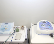 Uma cerimônia realizada nesta sexta-feira (15) em Capanema, no Sudoeste do Paraná, oficializou a entrega de uma Unidade de Saúde, uma UTI Móvel, equipamentos de fisioterapia e um ônibus de 40 lugares para a população local