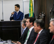 O governador Carlos Massa Ratinho Junior participa da solenidade que formaliza a Força-Tarefa Infância Segura de Prevenção e Combate a Crimes Contra a Criança, nesta quinta-feira (21) no Palácio da Justiça.    Curitiba, 21/02/2019 -  Foto: Geraldo Bubniak/ANPr