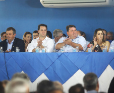 Governador Carlos Massa Ratinho Júnior participa da posse da nova diretoria da Associação dos Municípios do Norte Pioneiro (Amunorpi). O prefeito de Pinhalão, Sérgio Rodrigues é o presidente da Associação.  -  Pinhalão, 22/01/2019  -  Foto: Jaelson Lucas/ANPr