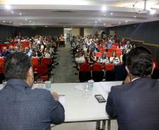As secretarias estaduais do Paraná já iniciaram os trabalhos de reavaliação e a renegociação dos contratos vigentes para compra de bens e de fornecimento de serviços na administração pública estadual, para atender a determinação do governador Carlos Massa Ratinho Junior (Decreto 515/19). Curitiba,25/02/2019 Foto:Jaelson Lucas / ANPr