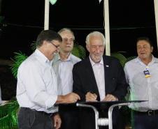 O governador em exercício Darci Piana, participa da abertura 45ª Expo Umuarama e 18ª Feira Internacional. Participaram: prefeito de Umuarama, Celso Pozzobom; os secretários: do Meio Ambiente e Recursos Hídricos, Márcio Nunes; da Agricultura, Norberto Ortigara; presidente da Sociedade Rural de Umuarama, Milton Gaiari; entre outros.Umuarama, 07-03-19.Foto: Arnaldo Alves / ANPr.