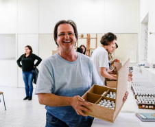 O Centro Paranaense de Referência em Agroecologia promove, nesta quarta (13) e quinta-feira (14), o primeiro módulo do curso de Homeopatia na Agroecologia 2019. Em sua quarta edição, o curso é resultado de uma parceria com o Instituto Paranaense de Assistência Técnica e Extensão Rural (Emater) e a Associação para o Desenvolvimento da Agroecologia (AOPA).  -  Curitiba, 11/03/2019  -  Foto: Divulgação CPRA/SEAB