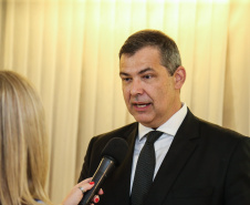 O  diretor-presidente Allan Costa  na apresentação das diretrizes da Celepar nesta sexta-feira (15) no Teatro Bom Jesus em Curitiba.   Curitiba, 15/03/2019 -  Foto: Geraldo Bubniak/ANPr