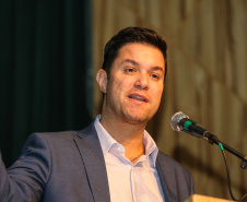 O chefe da Casa Civil do Paraná, Guto Silva  na apresentação das diretrizes da Celepar nesta sexta-feira (15) no Teatro Bom Jesus em Curitiba.   Curitiba, 15/03/2019 -  Foto: Geraldo Bubniak/ANPr